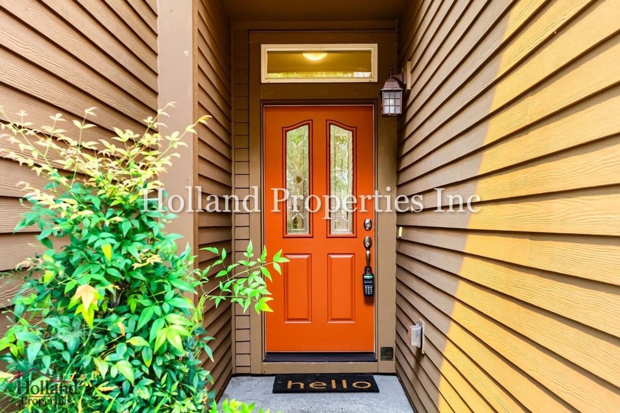 4949 Sw 141st Ave - Photo 4 of 29