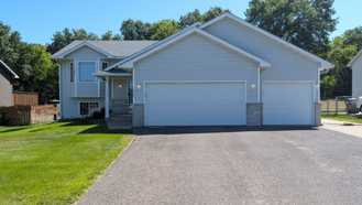 1002 3rd Ave Sw - Photo 1 of 1