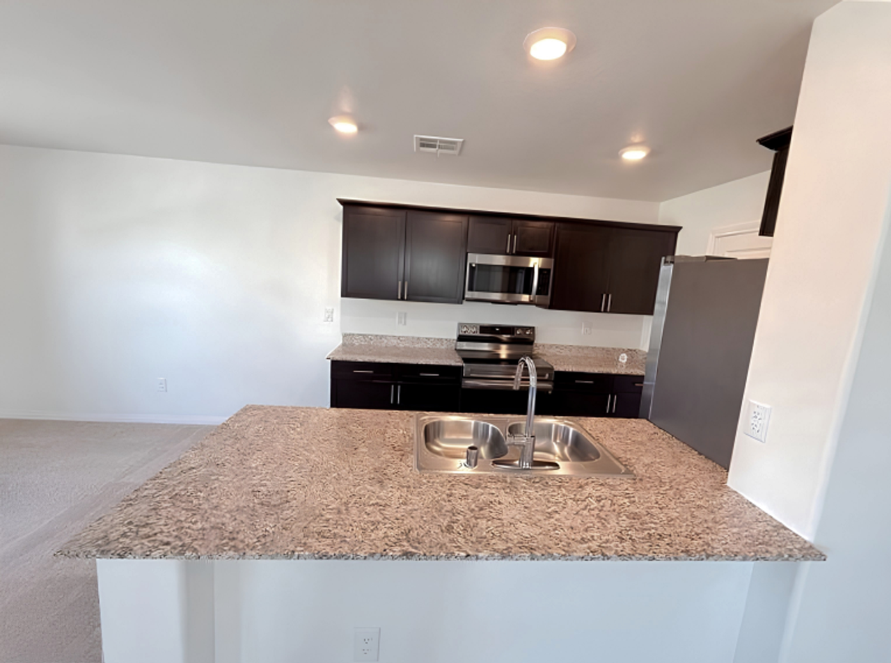 6929 Crimson Shadow St - Photo 2 of 13