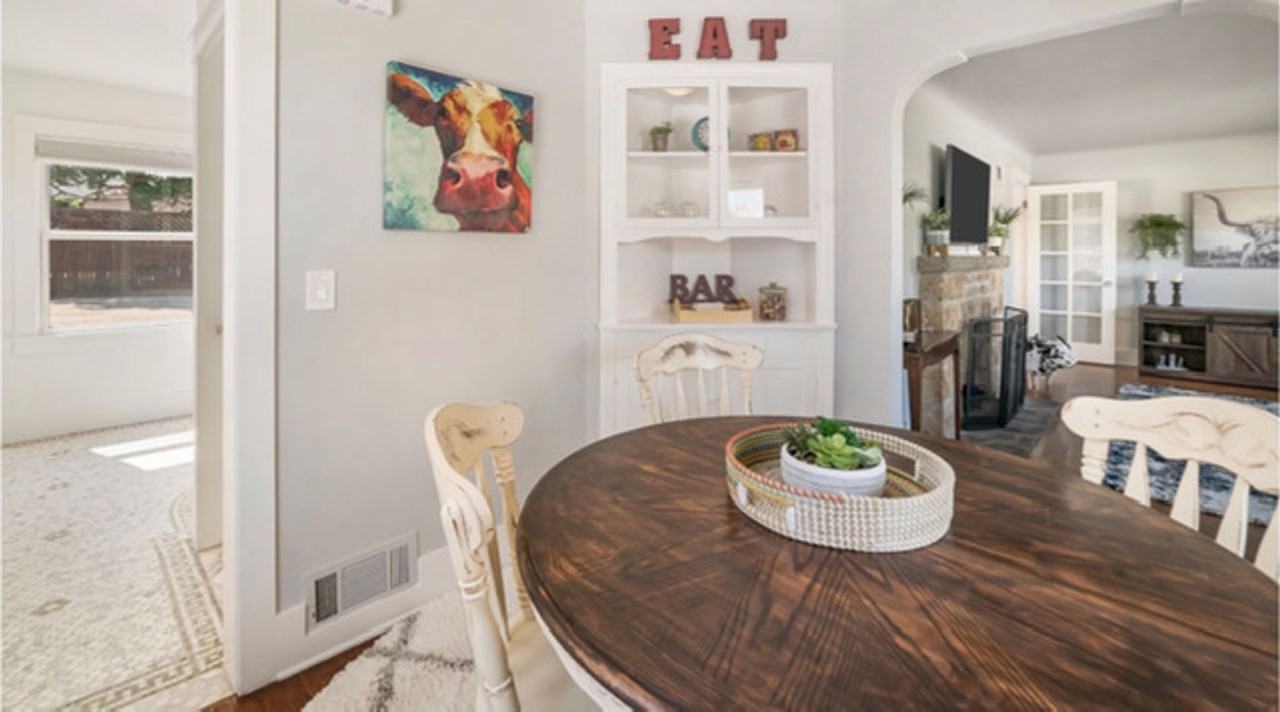 2353 Watt St - Photo 5 of 16
