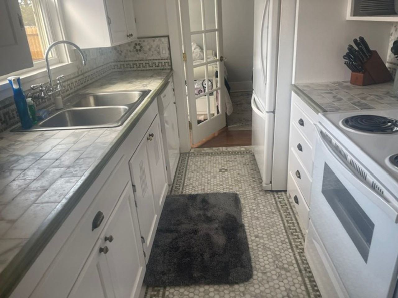 2353 Watt St - Photo 7 of 16