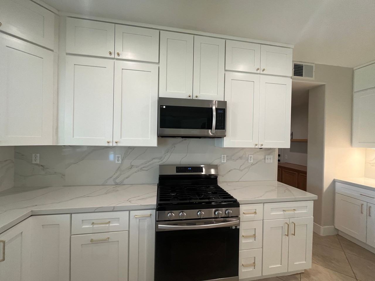 6795 Wells Springs St - Photo 7 of 26