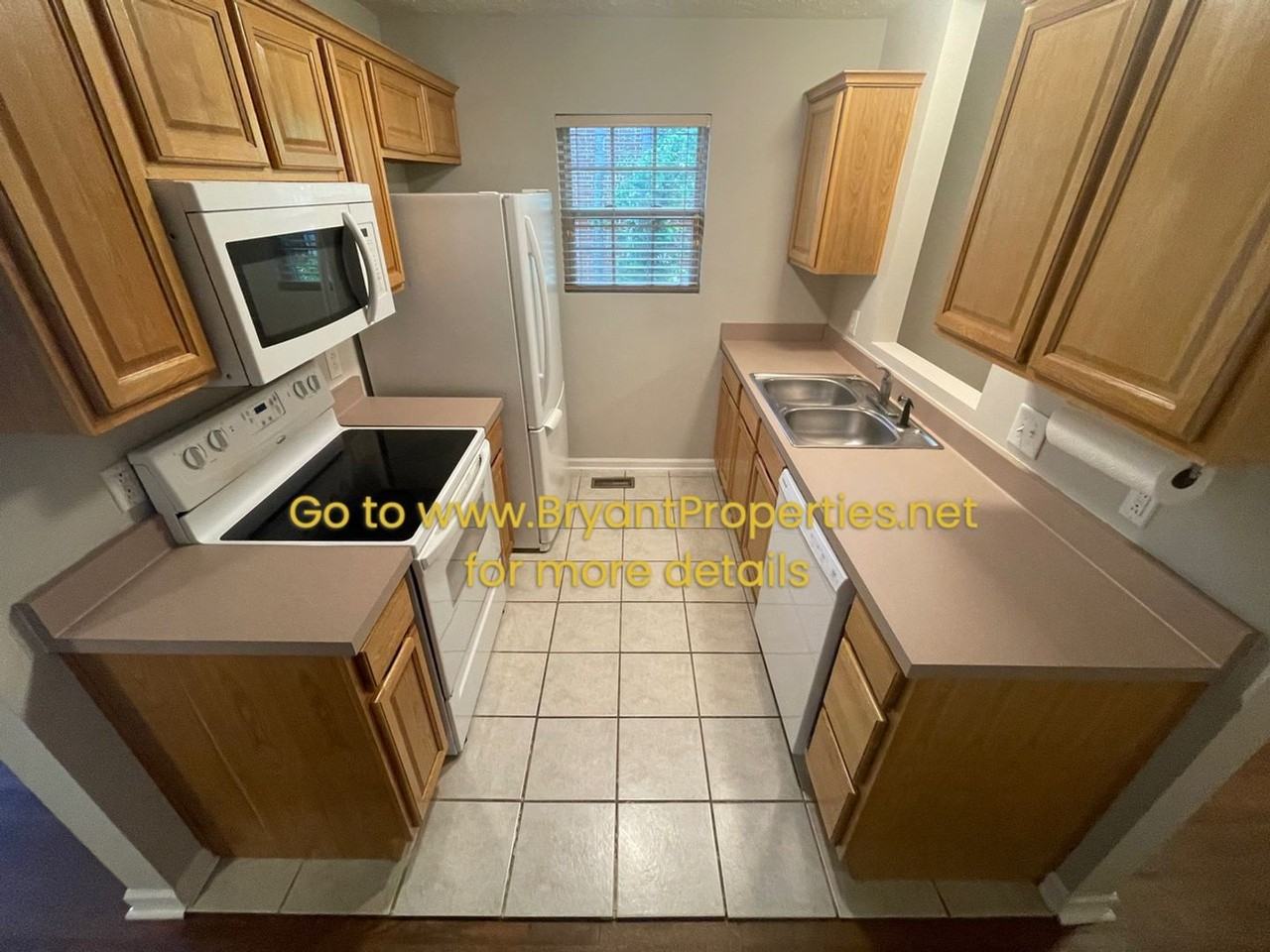 2209 Albion St - Photo 4 of 16