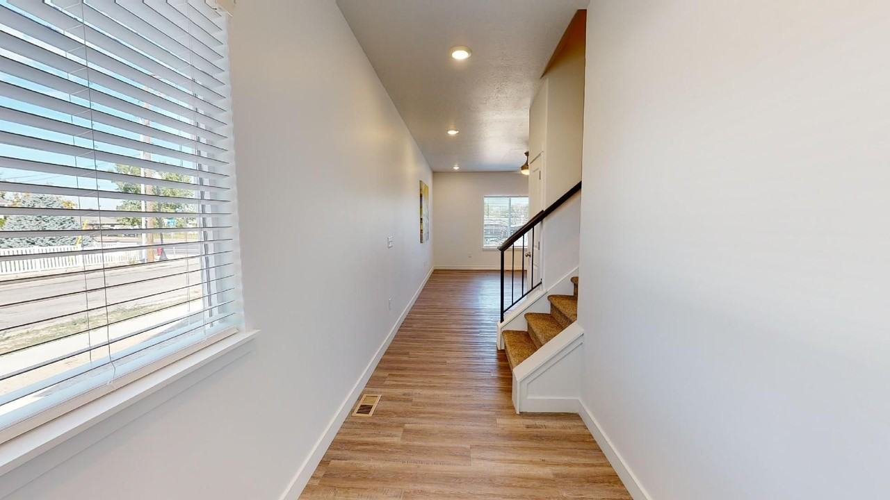 3374 W Sanctuary Ct - Photo 2 of 40