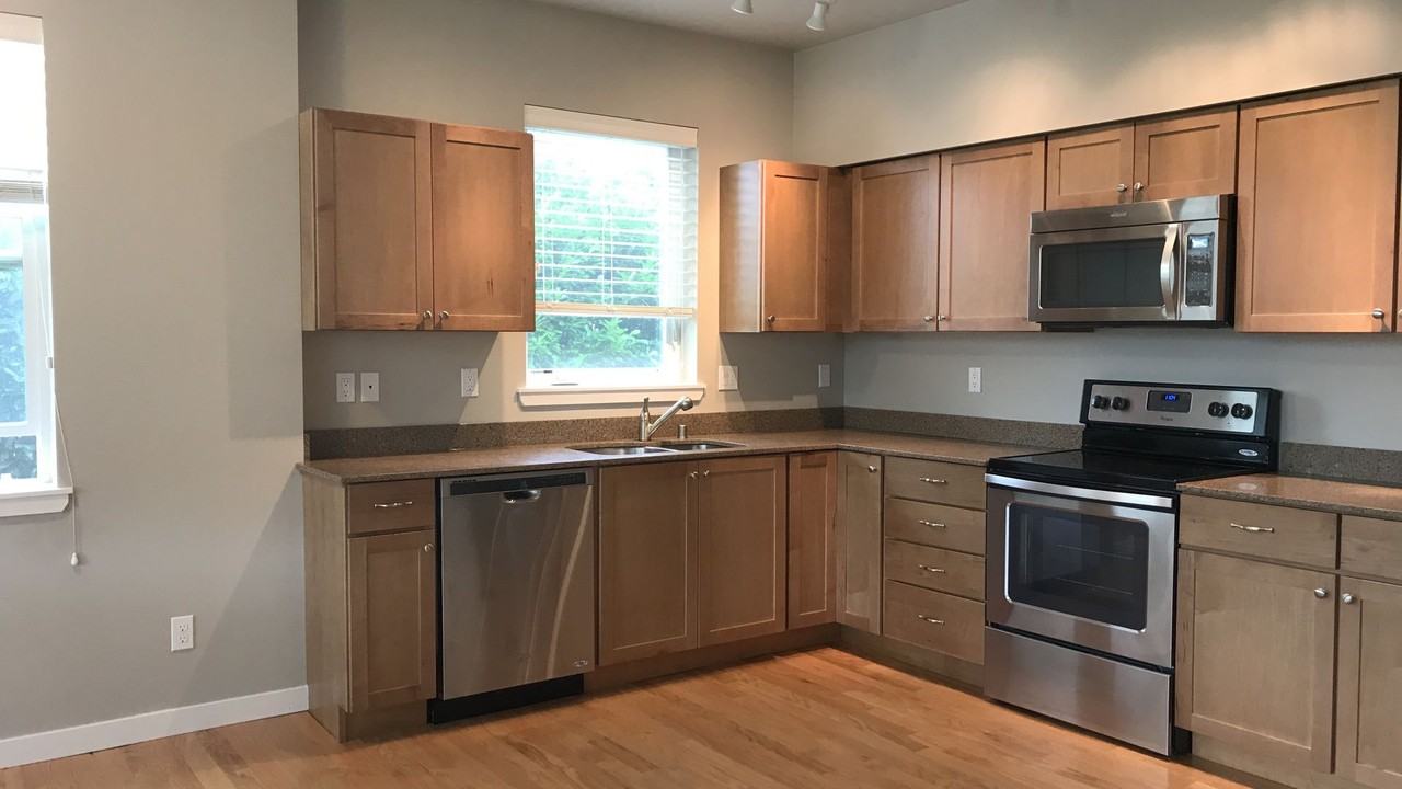 8872 Depot Rd - Photo 2 of 11