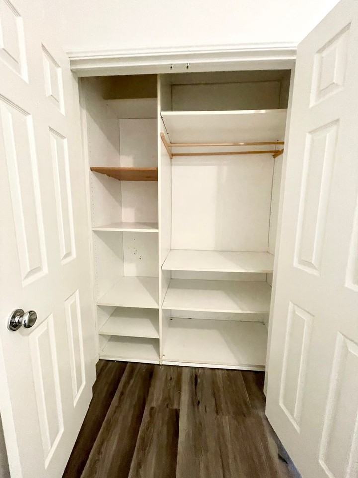 221 W Hammel St - Photo 4 of 32