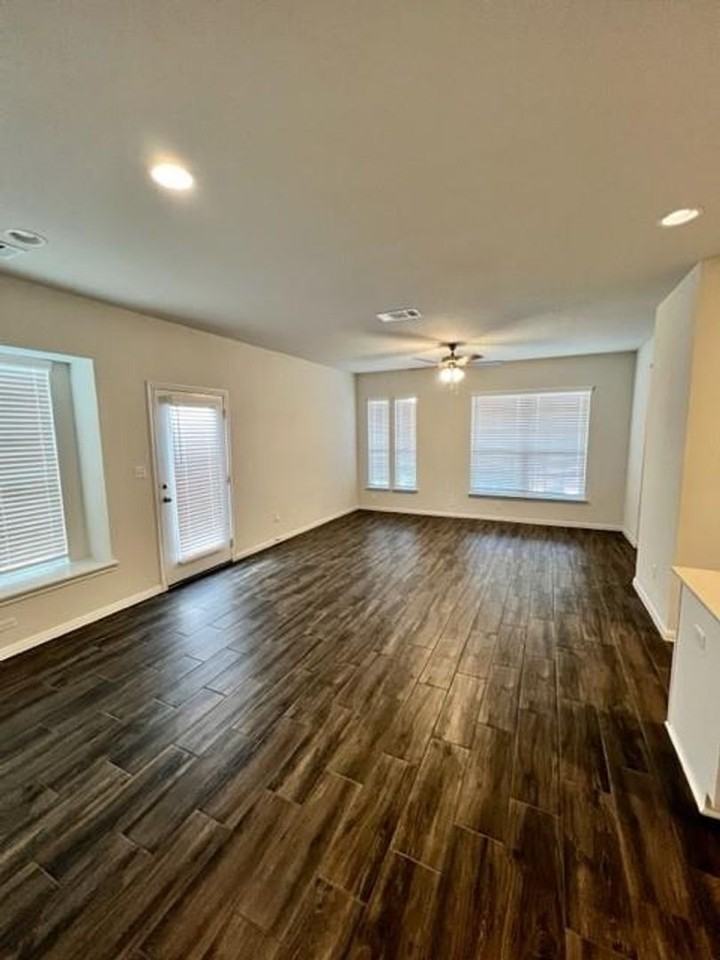 17911 Orchidea Way - Photo 2 of 14