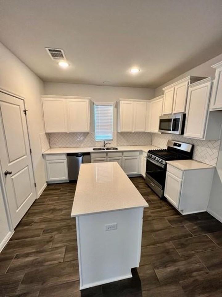 17911 Orchidea Way - Photo 5 of 14