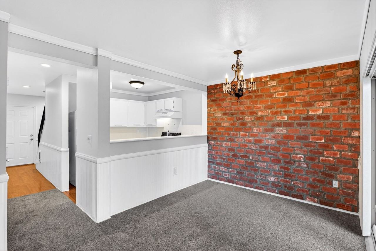 7149 Sw Sagert St #102 - Photo 6 of 24