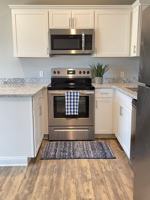 featured image of 121 Bellbrook Ln