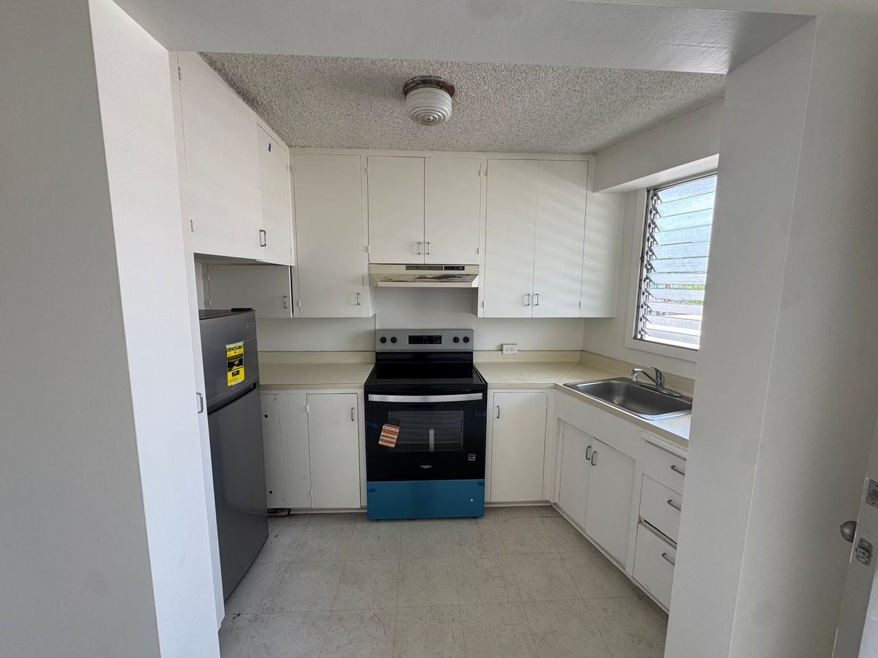 1003 Kapahulu Ave