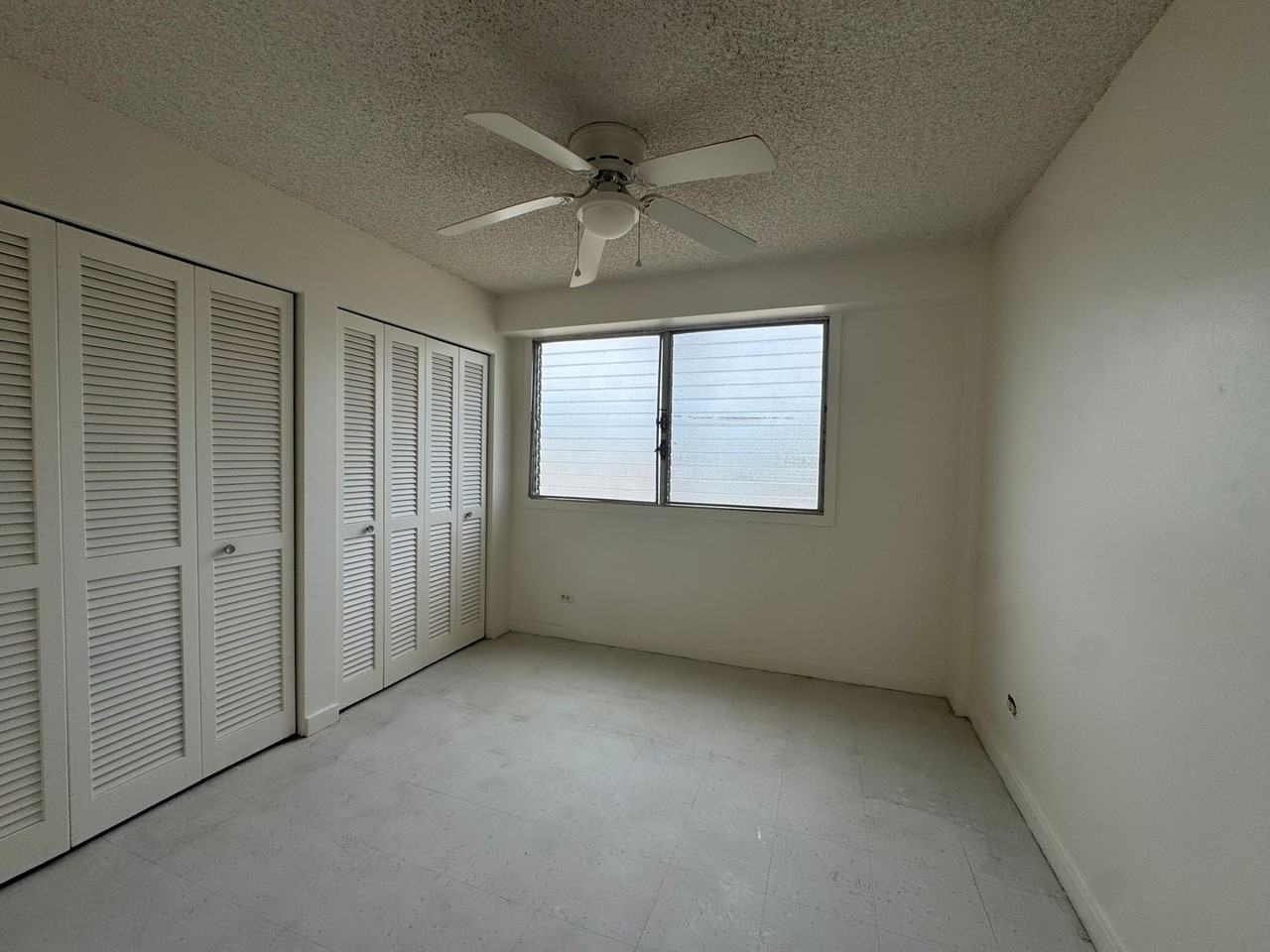1003 Kapahulu Ave - Photo 3 of 5