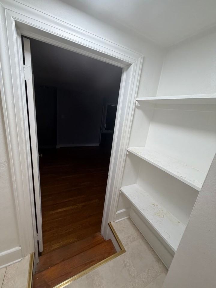 835 E Prospect St - Photo 7 of 11