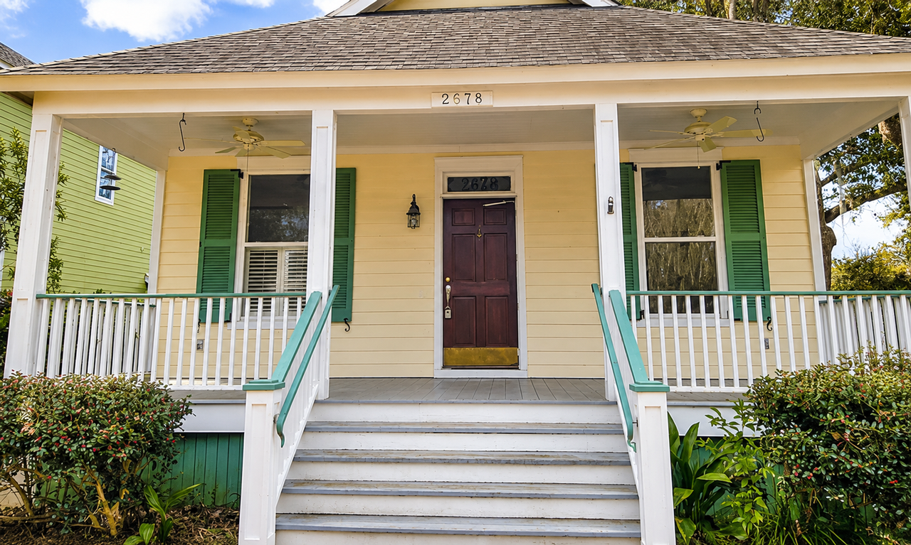 2678 Broad St - Photo 2 of 11