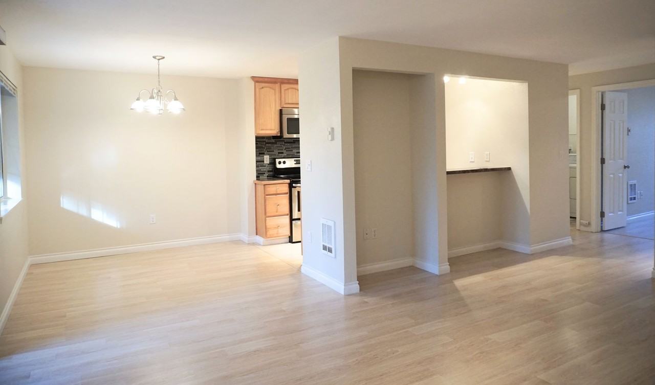 15433 Country Club Dr #A - Photo 2 of 19