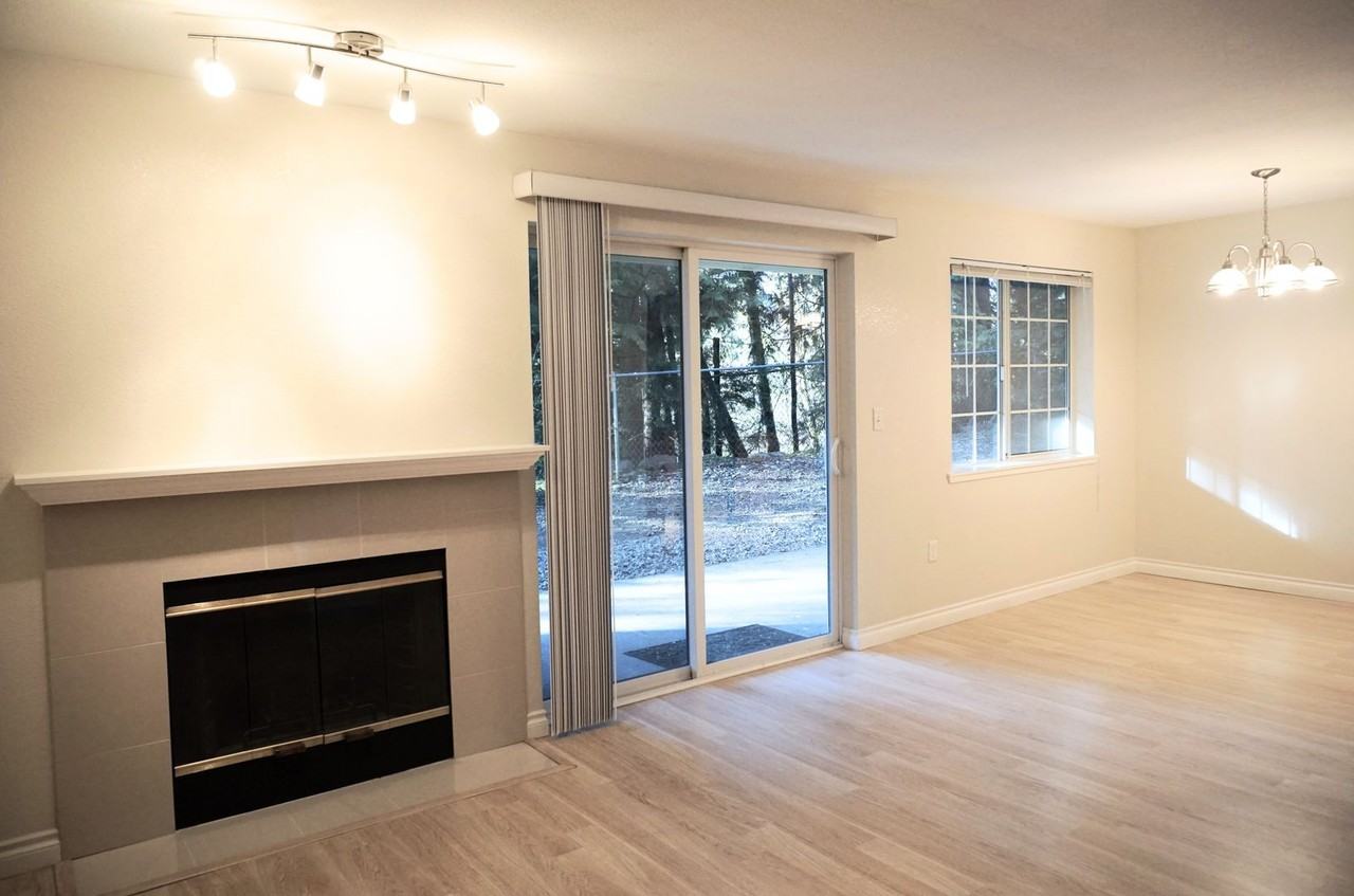 15433 Country Club Dr #A - Photo 4 of 19