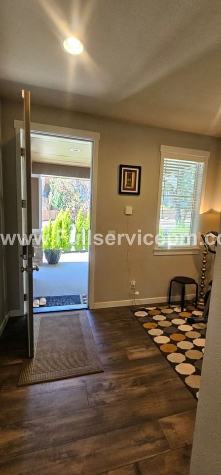 18906 124th Ave Se - Photo 5 of 50