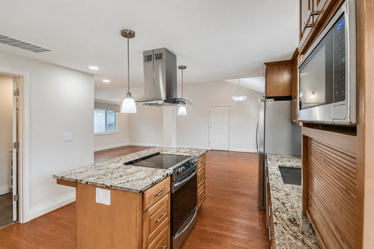 32 Condolea Dr - Photo 5 of 24