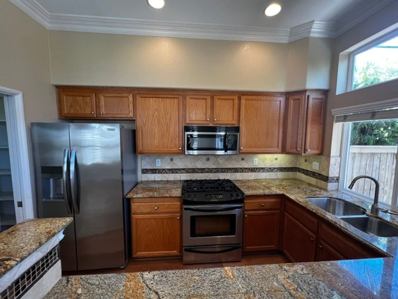 16822 Blue Crane Way - Photo 4 of 15