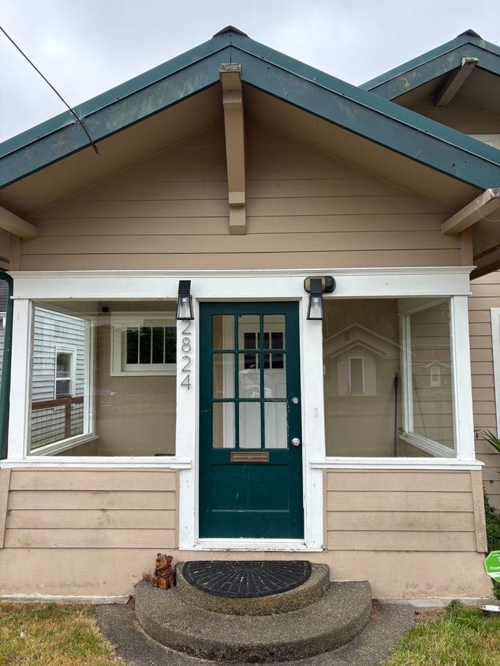 2824 Aberdeen Ave - Photo 3 of 40