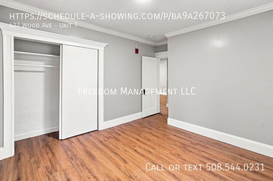 427 Wood Ave #7 - Photo 5 of 16