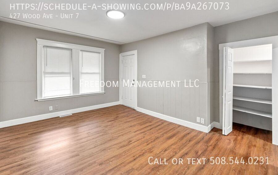 427 Wood Ave #7 - Photo 7 of 16