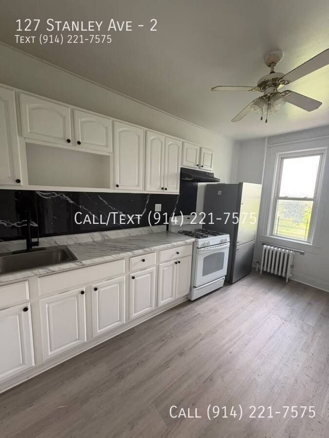 127 Stanley Ave #2