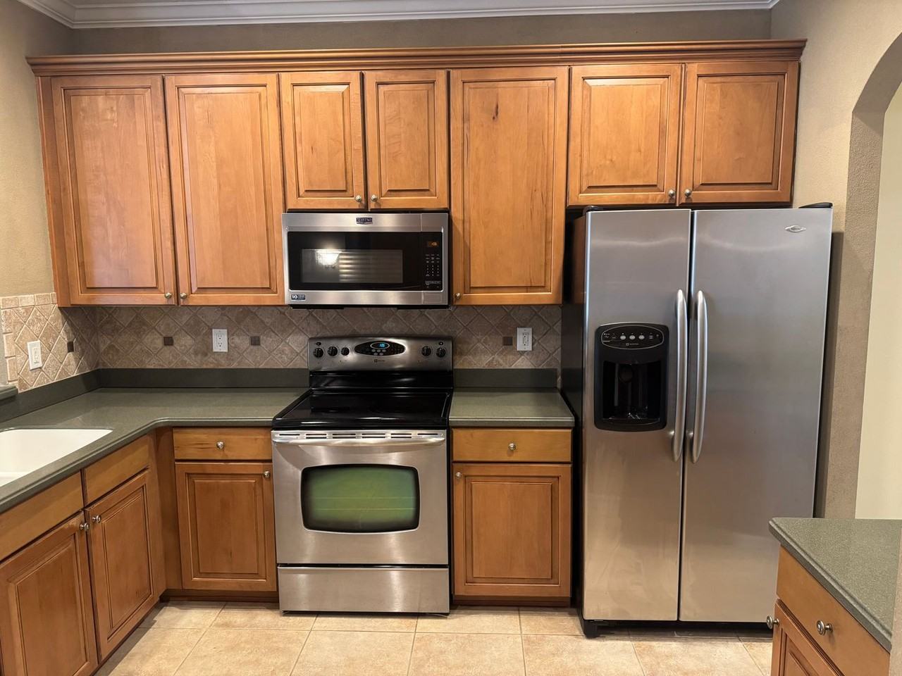 34314 Tuscany Ave - Photo 5 of 46