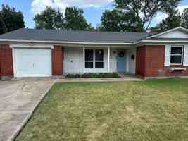 featured image of 3018 Gardenia Dr