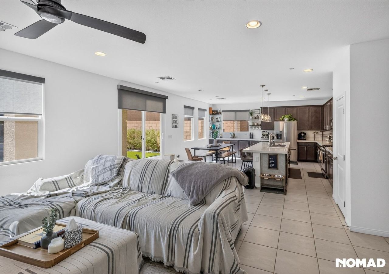 1074 Page Park Ln - Photo 5 of 31