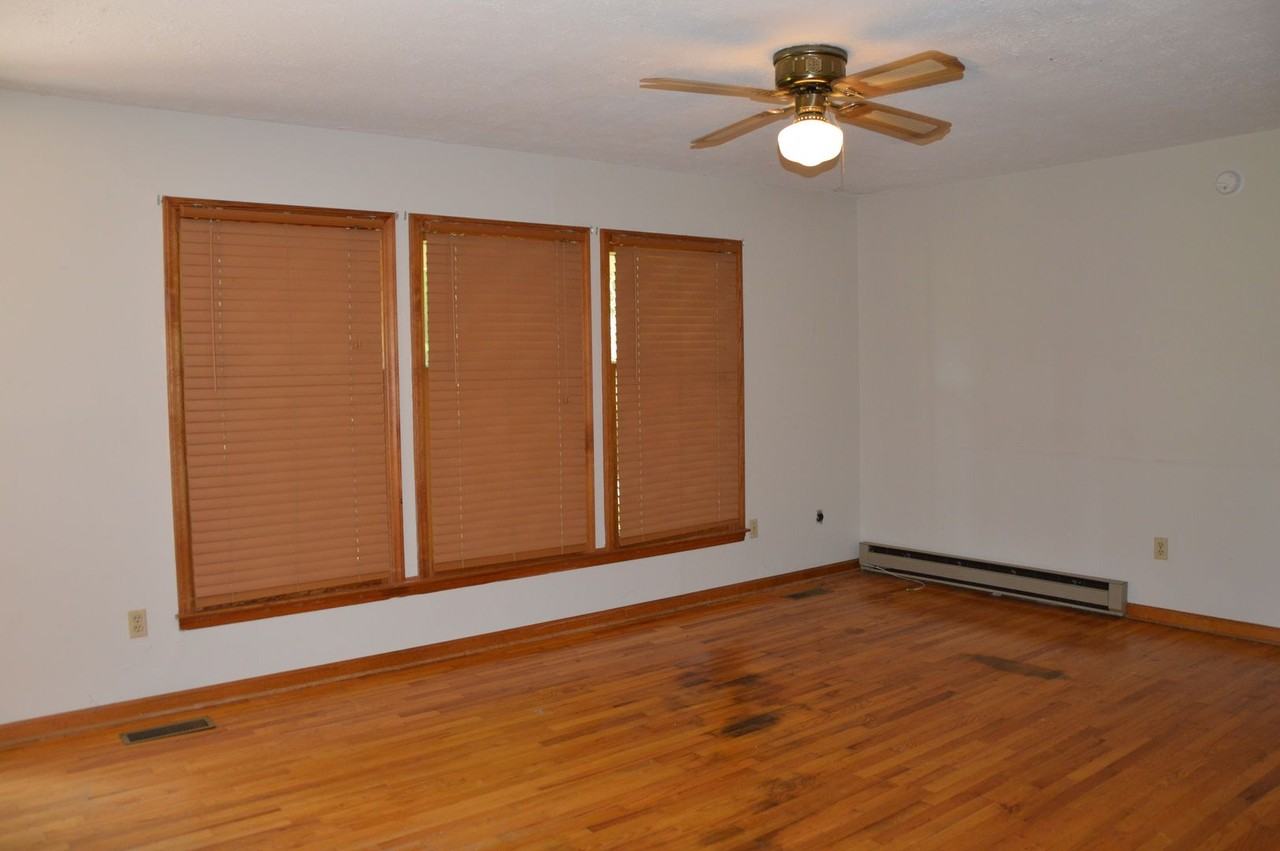 12368 Rixeyville Rd - Photo 7 of 50