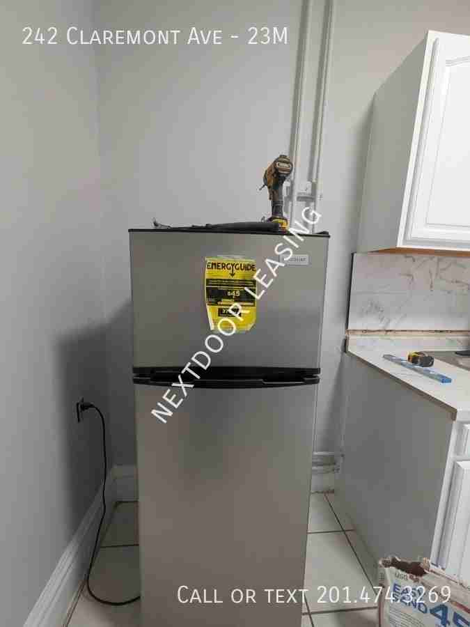 242 Claremont Ave #23M - Photo 3 of 10