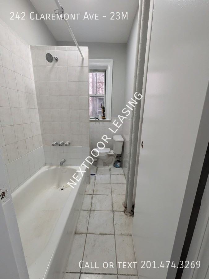 242 Claremont Ave #23M - Photo 7 of 10
