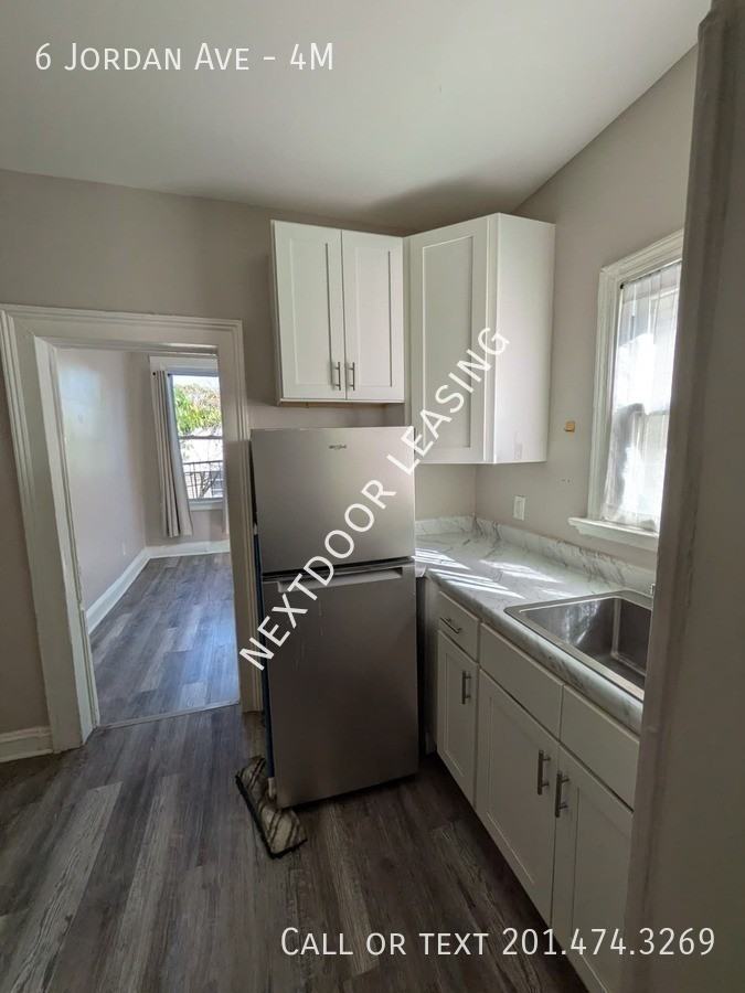 6 Jordan Ave #4M - Photo 2 of 7