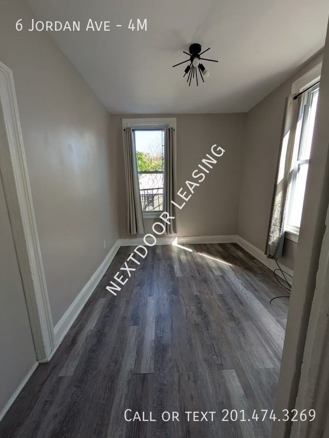 6 Jordan Ave #4M - Photo 6 of 7
