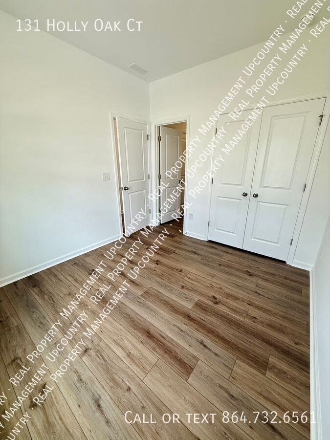 131 Holly Oak Ct - Photo 5 of 28