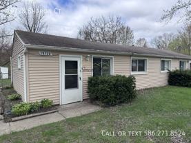 19728 Sharon Ct - Photo 1 of 1