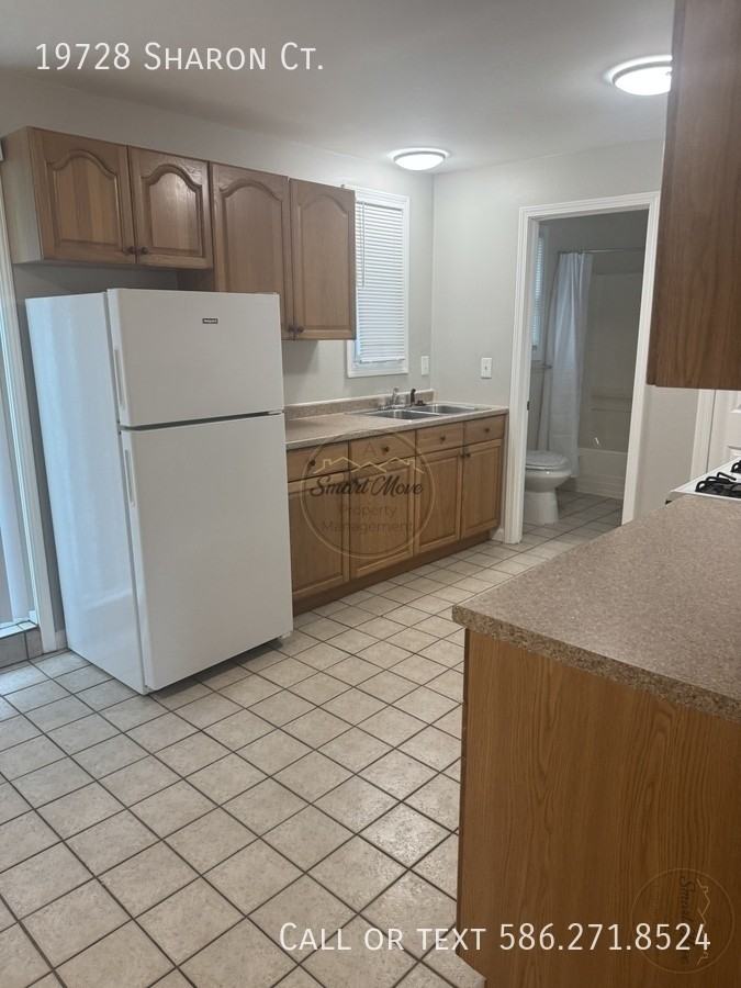 19728 Sharon Ct - Photo 5 of 6