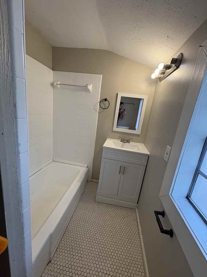 2524 Norwich St - Photo 7 of 7