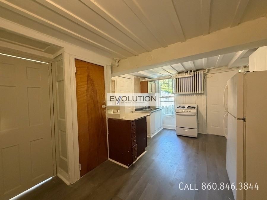 216 E Main St - Photo 2 of 12