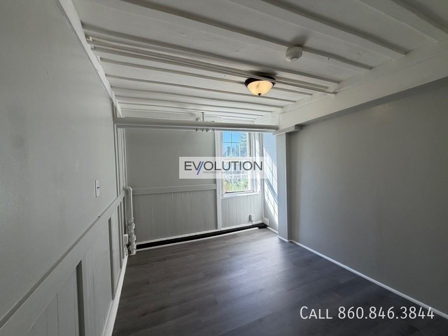 216 E Main St - Photo 4 of 12