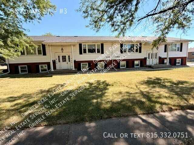 438 Adams St #3 - Photo 6 of 21