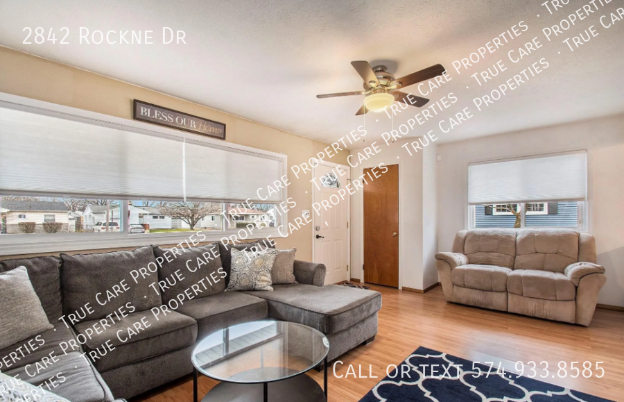 2842 Rockne Dr - Photo 5 of 25