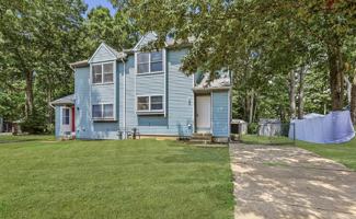 featured image of 12 S Indian Valley Ct