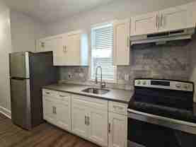 542 E Indiana Ave - Photo 1 of 1