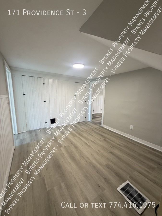 171 Providence St #3 - Photo 4 of 13