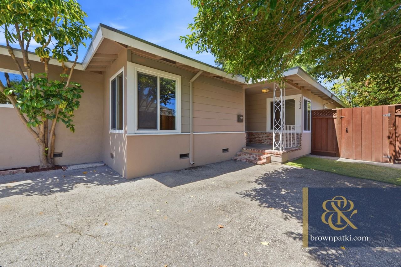 1042 Madison Ave - Photo 2 of 22