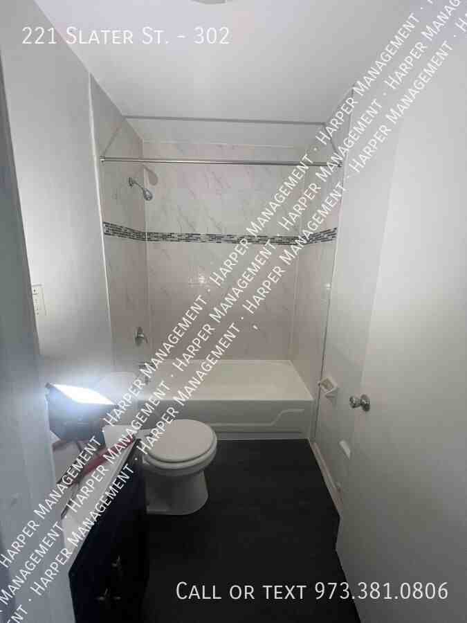 221 Slater St #302 - Photo 3 of 4
