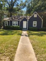 featured image of 611 Choctaw Road-Peak #1