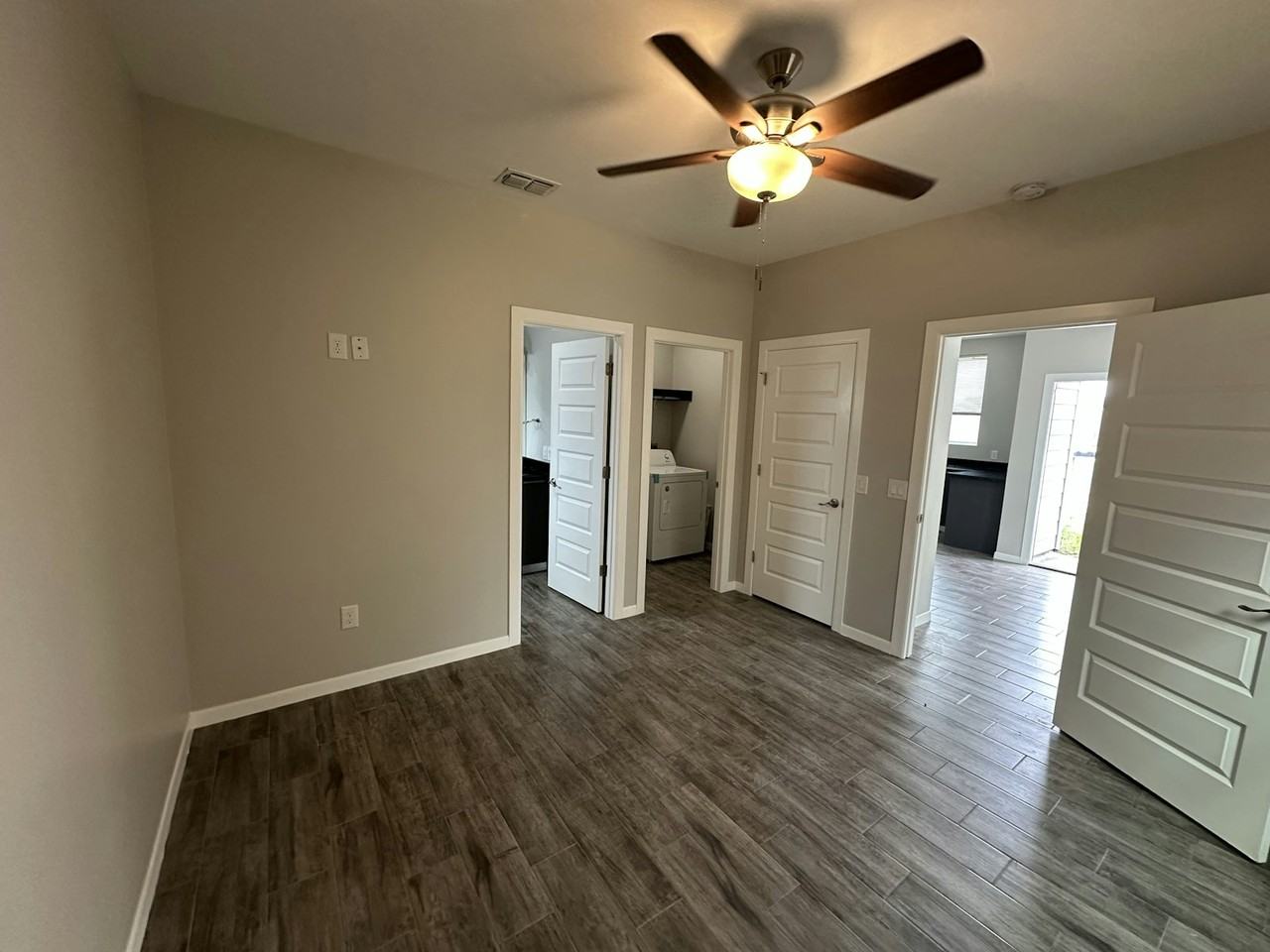 1308 Quitaca Drive, Unit 1 - Photo 3 of 7